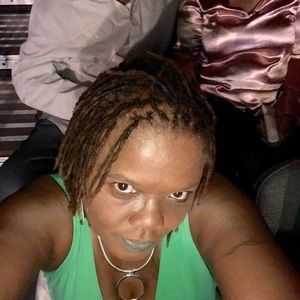 Meet your Posher, Renee